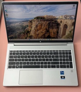 HP ProBook 450 G9 15" FHD I7-1255U 512GB SSD 16GB W11P Kamera internetowa podświetlana - Zdjęcie 1 z 7