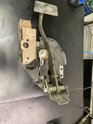 2006 GMC Yukon Brake Foot Pedal OEM Foto 1 de 4