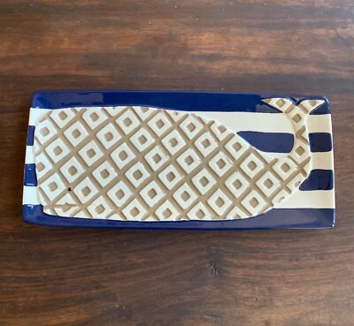 Nueva bandeja de anfitriona ballena de gres beige marino de Mud Pie Stone Mountain Georgia Foto 1 de 4