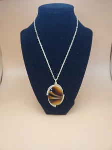Vintage Signed Sarah Coventry 1970s Glass Tigers Eye Pendant Necklace Gold Toned - Picture 1 of 6