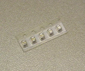 5 Stück Murata SMD Drosseln 22 nH / Bauform 0805 (M3315) - Picture 1 of 1