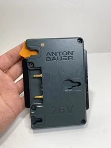 Anton Bauer 26V Gold Mount Bracket Plate - ARRI ALEXA 35 - Picture 1 of 2