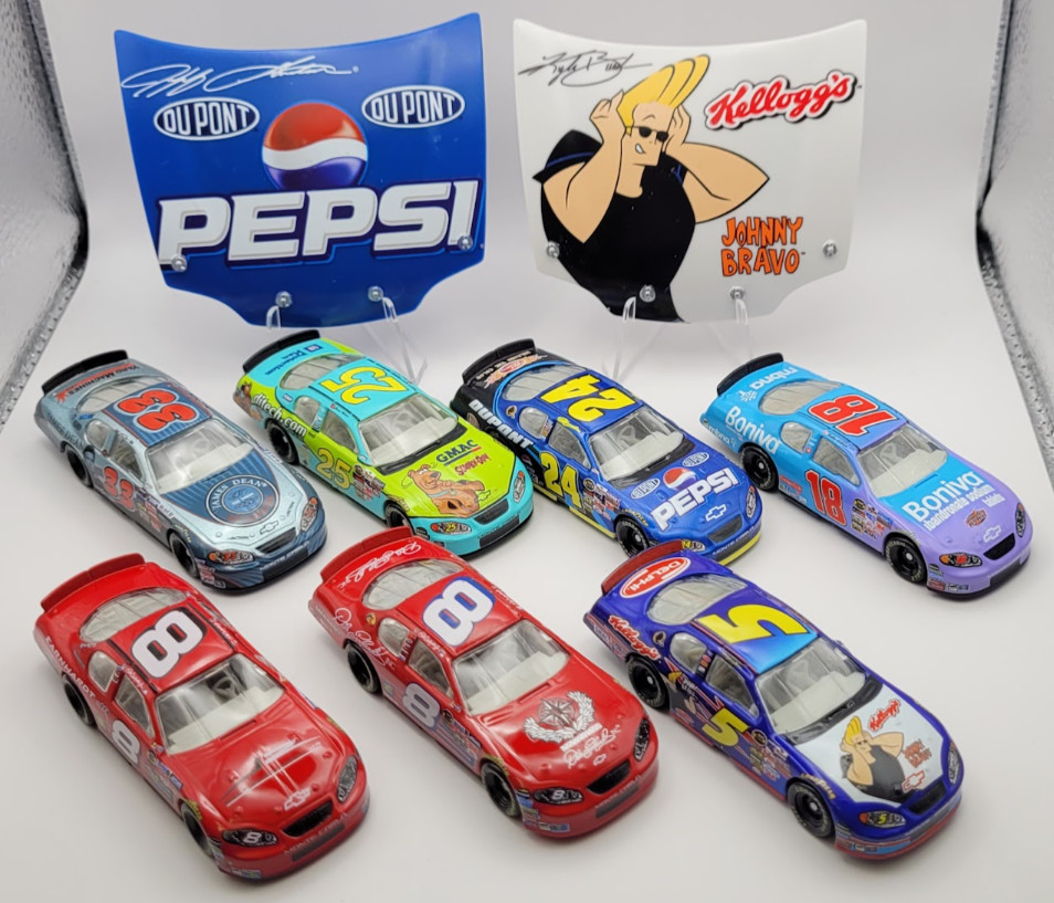 ナスカー 1/64 プログラムカー　プロモーション　バラ売り可　2005-12 ナスカー 1/64 プログラムカー プロモーション バラ売り可 2005-12