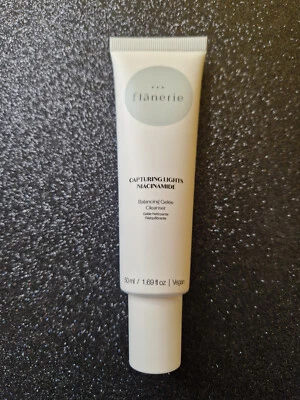 Flânerie Capturing Lights Niacinamide Balancing Gelée Cleanser 50ml Neu - Bild 1 von 4