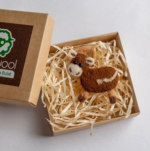 Wool Cow Brooch – Farm Animal Gift – Felt Pin for Her – Handmade Eco Jewelry - Picture 1 of 5