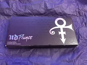 URBAN DECAY PRINCE LTD. ED. LIDSCHATTENPALETTE - LET'S GO CRAZY (NEU MIT ETIKETT) - Bild 1 von 2