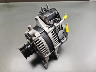 Original Mercedes W205 E-Class Alternator Mercedes Alternator A2649001000 - Image 1 of 4