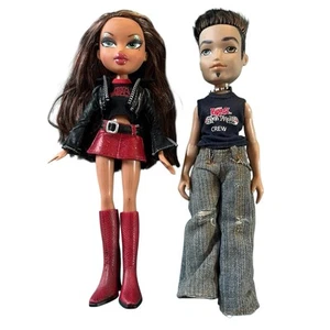 Set 2 bambole BRATZ ROCK ANGELZ World Tour Yasmin e Eitan 2005 vintage - Foto 1 di 22