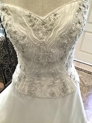 Carmela Suttera NEW Pearl Twill Satin Organza Wedding Dress  size 12  - Image 1 of 4
