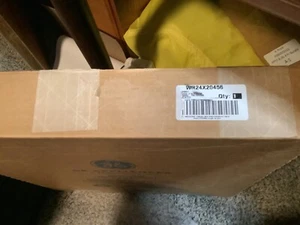 GE WR24X20456 Gasket Door Ff Bk OEM.NOT Fake - Picture 1 of 1
