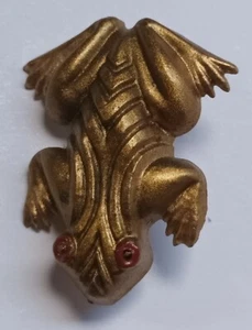 Vintage Gold Tone Frog Brooch - Picture 1 of 10