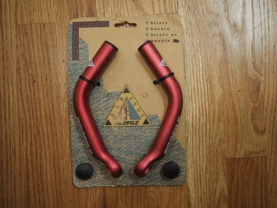 Extremos de barra de diseño de perfil vintage 175 mm NOS. Boxers anodizados rojos MTB años 90 Foto 1 de 2