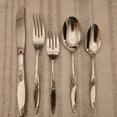 Vintage Oneida Twilight Rose Pattern Stainless Flatware 36 Pieces - Image 1 of 4