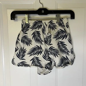 Zara Girls Palm Tree Print pull on shorts size 13/14 - Picture 1 of 5