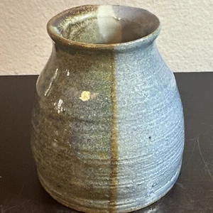 Vintage Studio Pottery Stoneware Vase With Glazed And Natural Finish Signed - Picture 1 of 9