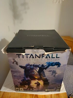 Titanfall Collector's Edition (PC 2014) Open With Box #25884/35000 - Image 1 of 4