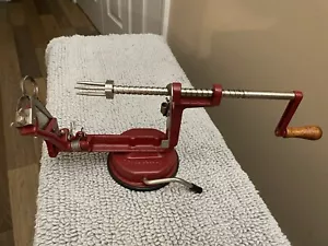 Apple Peeler with Suction Base Peel Core Slice Apples Pears Potatoes Farmhouse - Picture 1 of 3