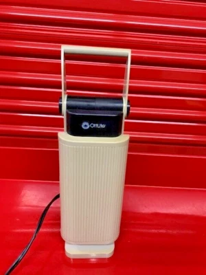 Luz dobrável OttLite GX7902 13W cinza pomba - Imagem 1 de 4