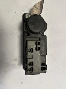 Mercedes W202 C  ZV Pumpe Zentralverriegelung A2088000448 (74007) - Bild 1 von 6