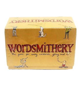 WORDSMITHERY gioco di definizione di parole - 2 o più giocatori ~ età 8+ NUOVO SIGILLATO - Foto 1 di 8