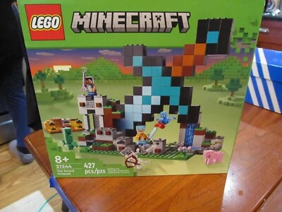 Lego 75380 Star Wars Mos Espa Podrace 718 Pieces New Sealed - Image 1 of 4