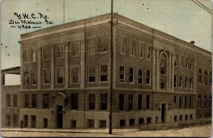 Des Moines, IA YWCA Postcard - Picture 1 of 2