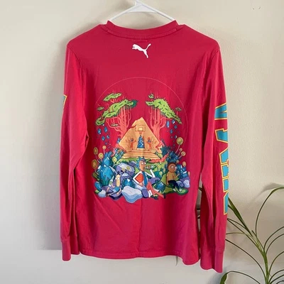 Camiseta Puma x Rick & Morty x LaMelo Ball Gráfica Para Hombre Pequeña Manga Larga Cuello Redondo Foto 1 de 4
