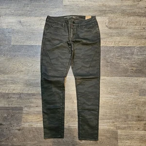 "NEU" American Eagle Jeggings Stre Damengröße 10 Camouflage  - Bild 1 von 3