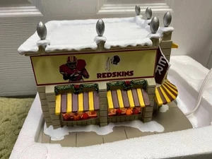 Hawthorne Christmas Village Redskins Diner building. comes with light switch - Foto 1 di 5