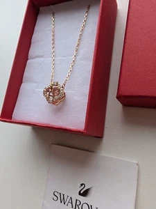 NEW Genuine Swarovski Una Necklace Clover, Pink, Gold Plated RRP: £119 UK - Picture 1 of 4