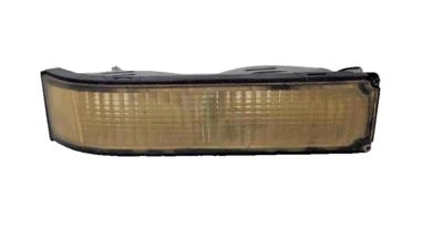 1990 雪佛兰 S10 Blazer 右握雾/标记/公园/转向灯总成 16506240 — 第 1/4 张图片