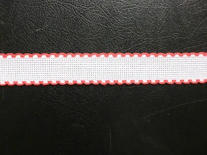 BORDO TAGLIO TELA AIDA 55 FORI PUNTO CROCE ZWEIGART h cm 2,5 / 10 QUAD. ROSSO - Foto 1 di 1