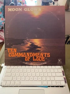 Moon Glows *Ten Commandments Of Love *LP record *NM/VG *1979 *Koala *KOA 14374 - Imagen 1 de 8