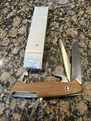 Victorinox RangerWood 55 / Multitool Walnut - Image 1 of 2