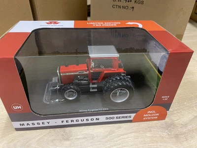 Edición Limitada 6765 Universal Hobbies Massey Ferguson 575 4x4 Tractor Doble Foto 1 de 3