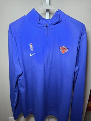 New York Knicks Men's Nike Dri-Fit Blue Long Sleeve 1/4 Zip Size Large - Image 1 of 4