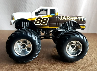 ACTION MUSCLE MACHINES MNSTRTRK NASCAR DALE JARRET #88 FORD MONSTER TRUCK 4"X2.5 - Image 1 of 4