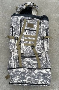 Military Backpack Expandable 100L Outdoor Hiking Duffel Bag Camping Travel NWOTs - Picture 1 of 13
