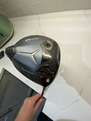Taylormade Qi35 LS Driver 9 Reg  - Image 1 of 4