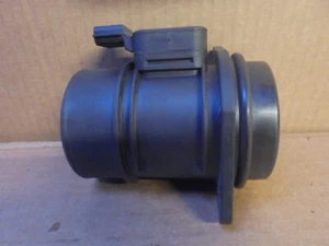 VAUXHALL VIVARO REN TRAFIC 2007-14 2.0 DCI MAF LUFTMASSENMESSER 8ET009142-13 - Bild 1 von 4