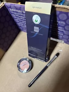 CORRECTOR DE DEFENSA DE CÍRCULO OSCURO TARTE CON CEPILLO TAMAÑO COMPLETO NUEVO Ligero/mediano - Imagen 1 de 4