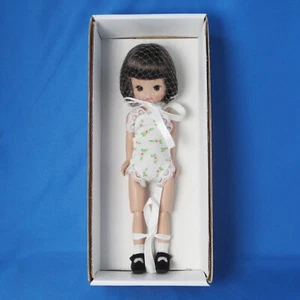 Robert Tonner 8" Tiny Betsy McCall Doll "Introducing Betsy McCall" BMCL 0103 NIB - Picture 1 of 10
