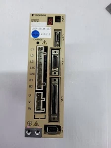 Yaskawa JUSP-2R1AA-SD7 servopack driver - Picture 1 of 5