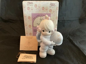 Vintage Precious Moments The Club That's Out Of This World Figurine with Box - Picture 1 of 12