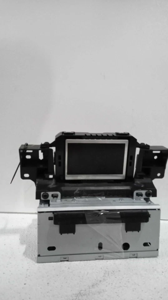 Pantalla de infoentretenimiento usada se adapta a: Ford Focus 2015 4,2`` pantalla grado A Foto 1 de 4