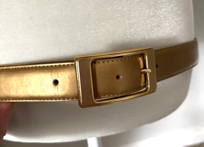 Antigo CINTO DE COURO SINTÉTICO LIZ CLAIBORNE tamanho 2 18/20 L XL dourado 1,25" c 36-40" cintura - Imagem 1 de 4