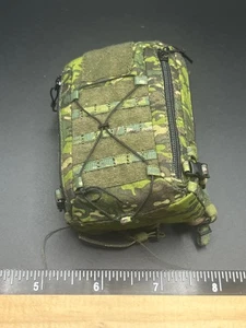 UNKNOWN BRAND Modern Green Camo Backpack 1/6 ACTION FIGURE TOYS - Picture 1 of 2
