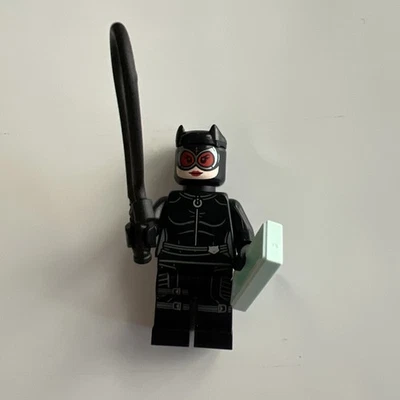 Lego Batman Arkham Asylum CATWOMAN Minifigure Only 76300 - Image 1 of 3