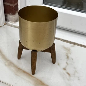 Portable Flower/Planter metal Vase With wood Stand Home Decor-H 24 x top 15cm - Picture 1 of 19