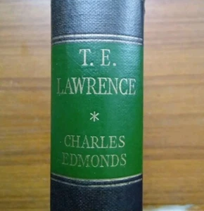FIRST EDITION 1935 T.E.LAWRENCE By Charles Edmonds PETER DAVIES LTD - Imagen 1 de 8